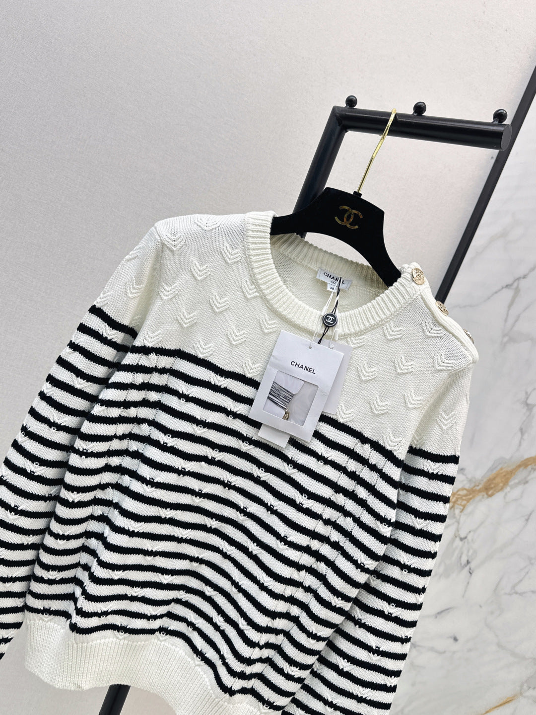 Chan 25fw knitted sweater