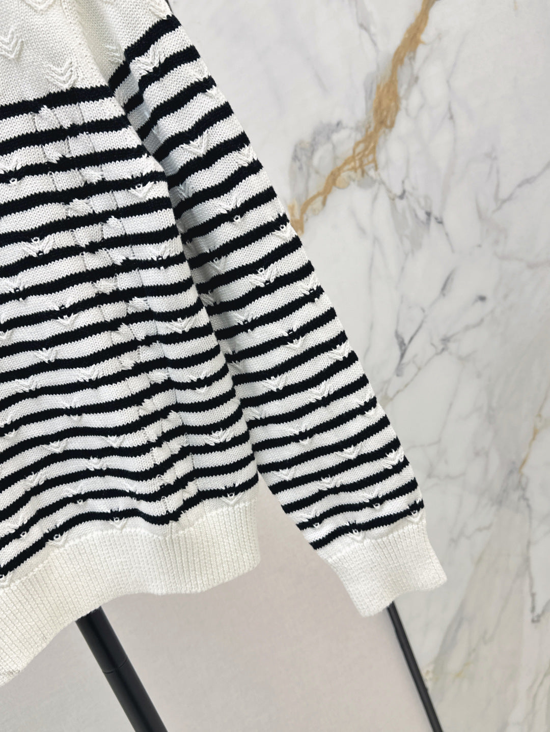 Chan 25fw knitted sweater