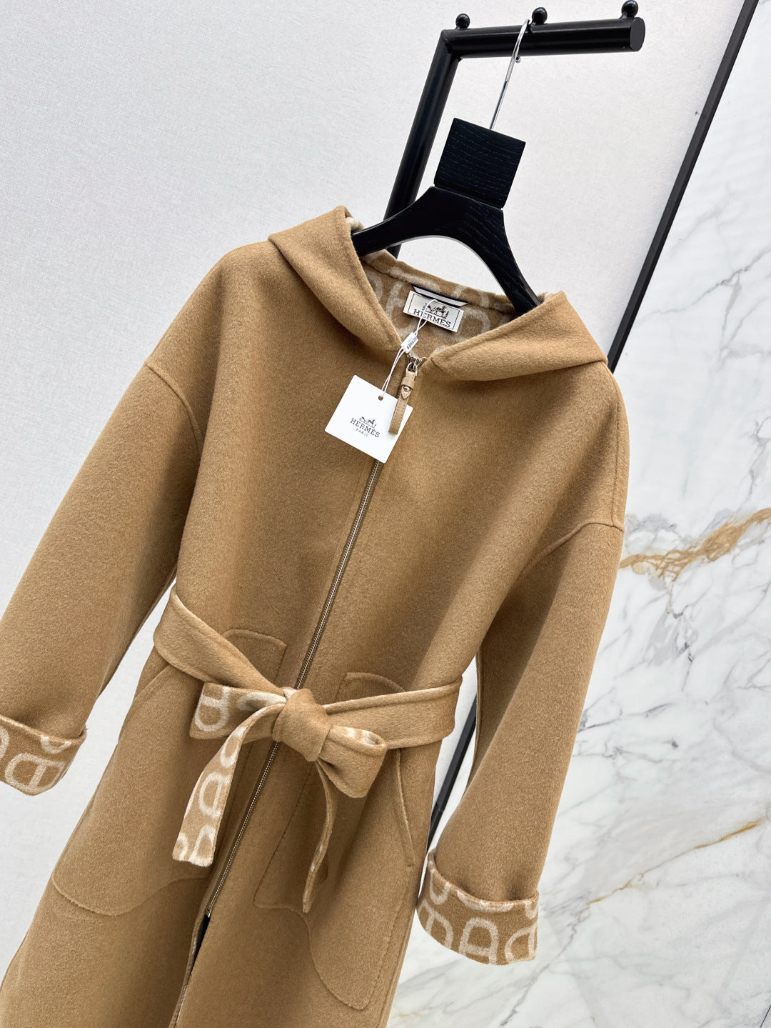Herm 25fw cashmere coat