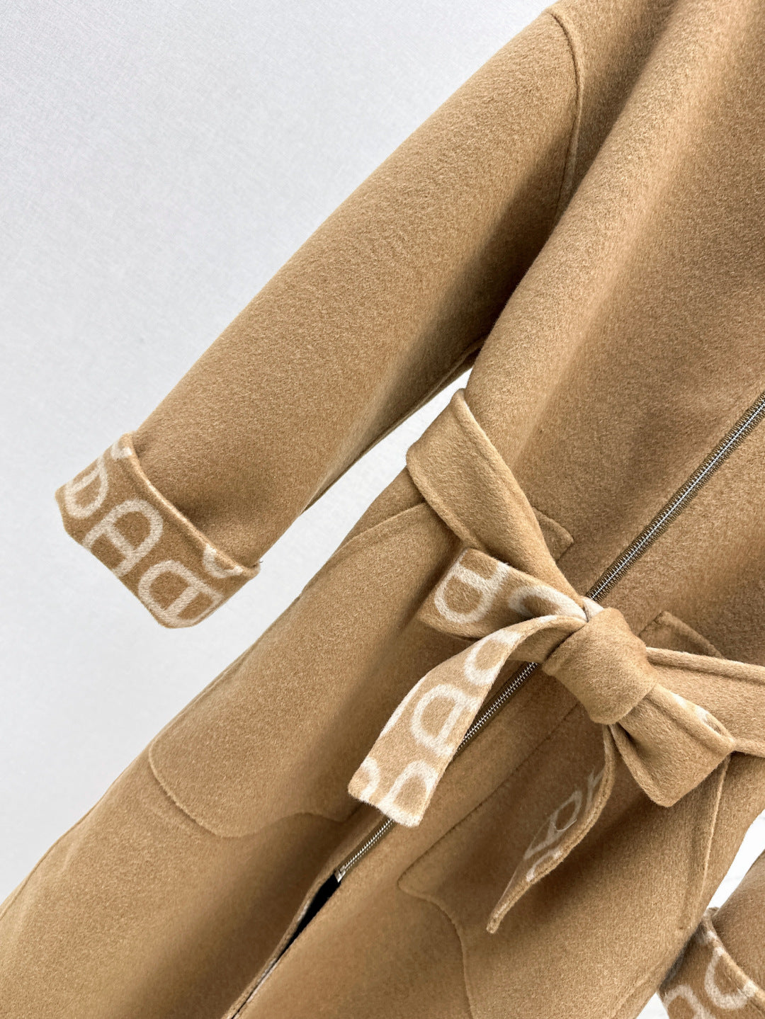 Herm 25fw cashmere coat