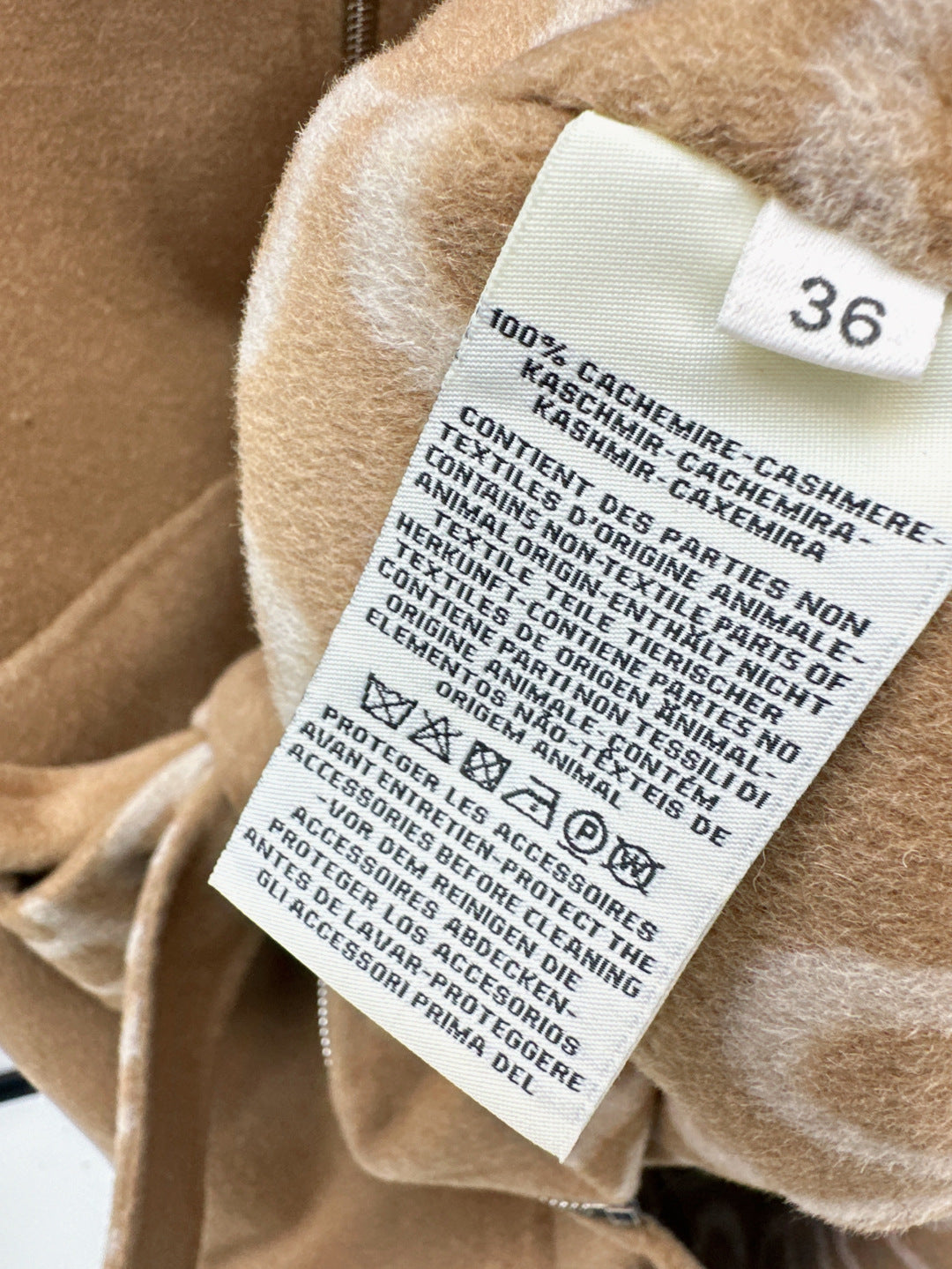 Herm 25fw cashmere coat