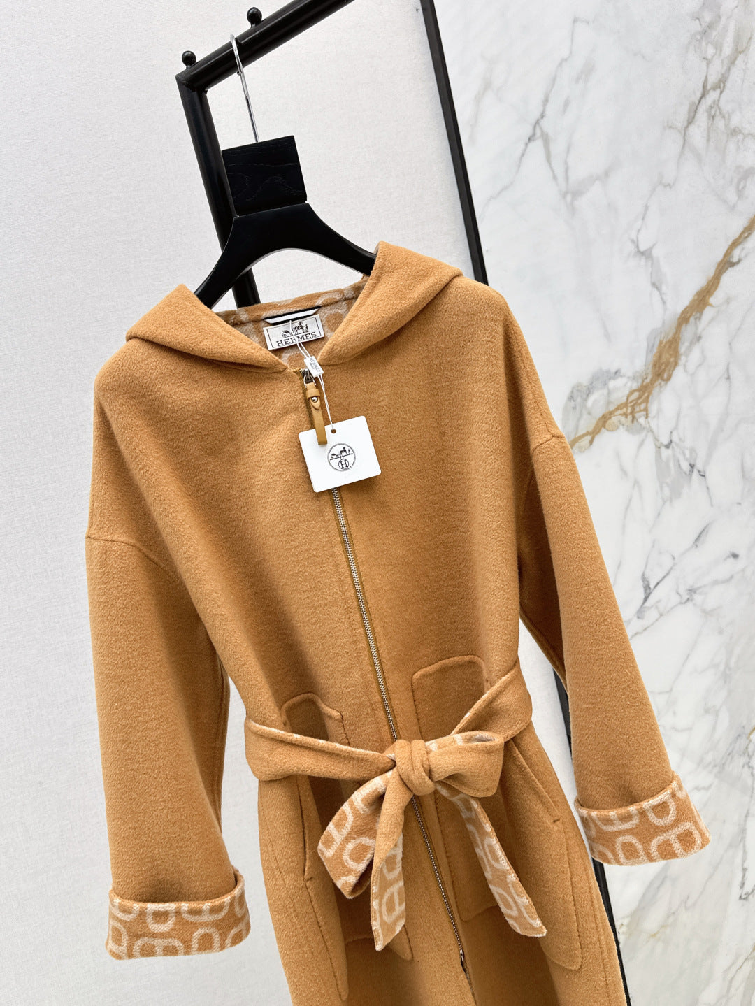 Herm 25fw cashmere coat