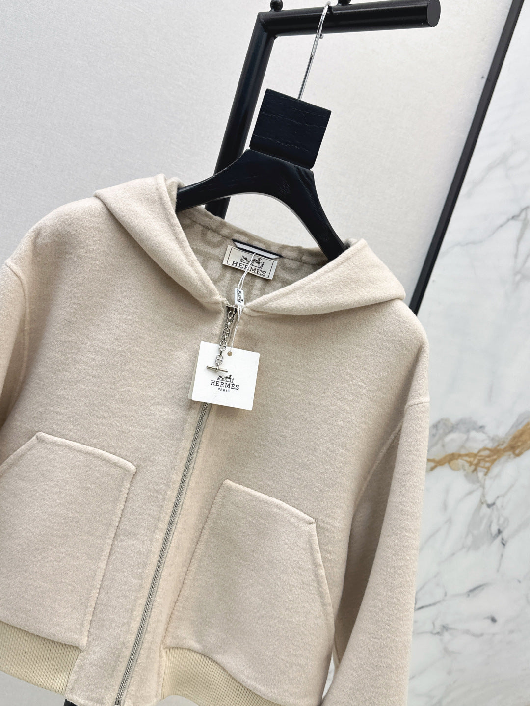 Herm 25fw cashmere coat