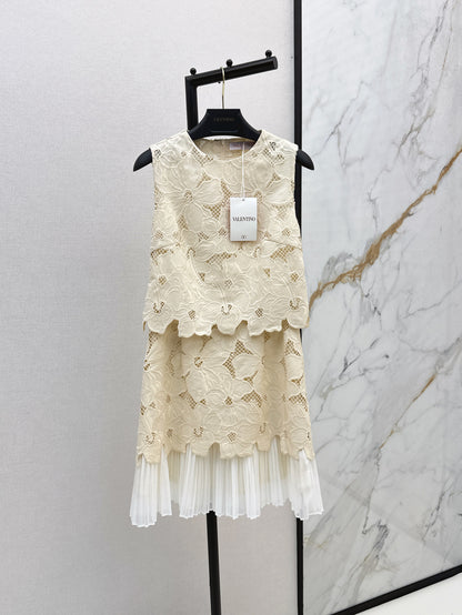 Valen 25ss embroidered dress