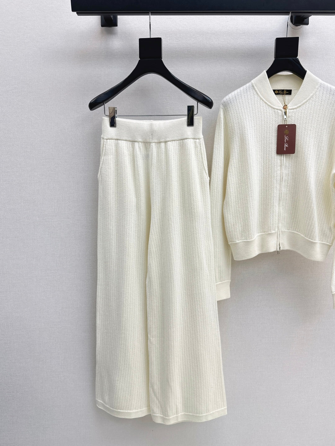 Loro 25fw cashmere suit