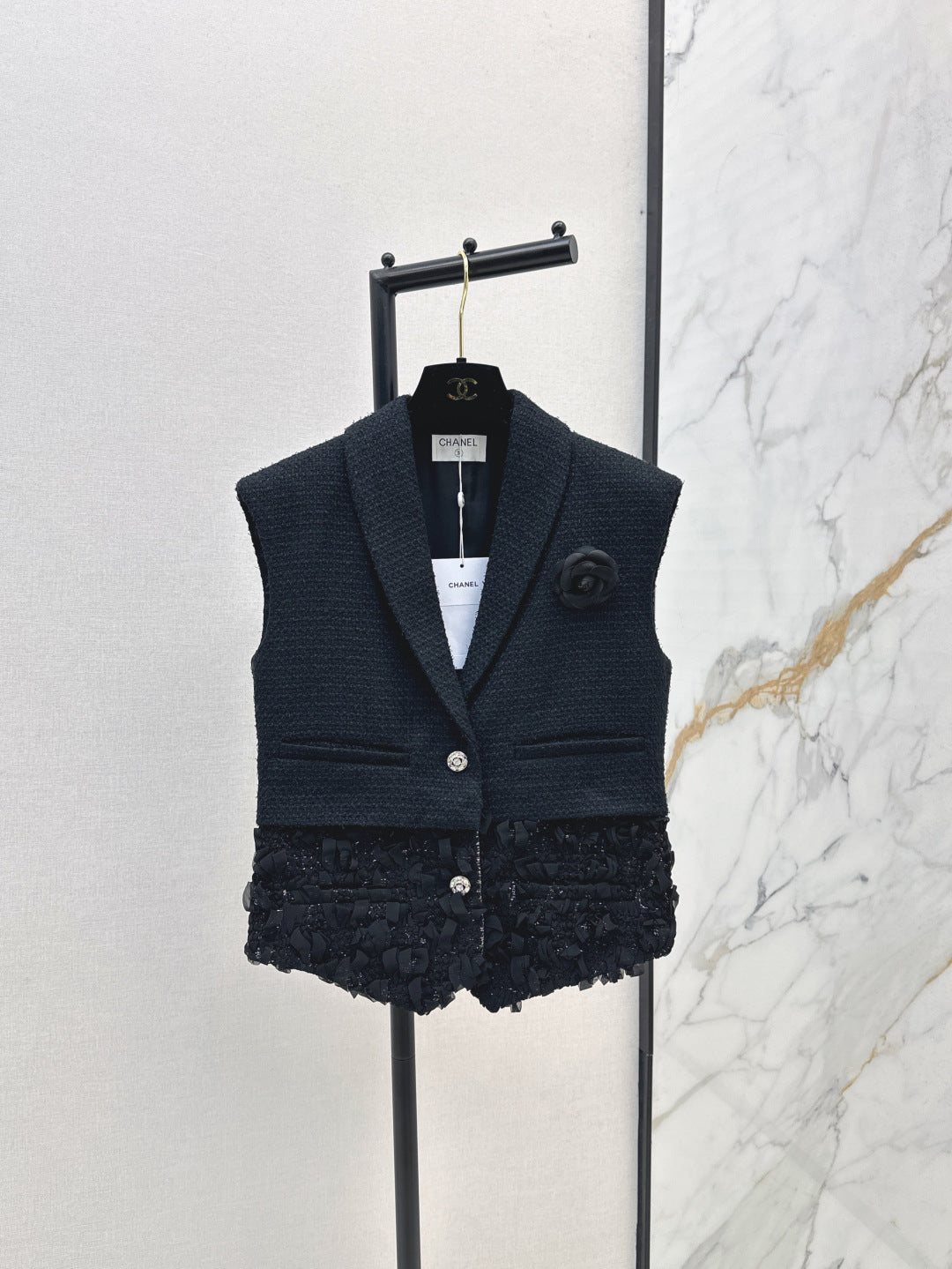 Chan 25fw woven vest