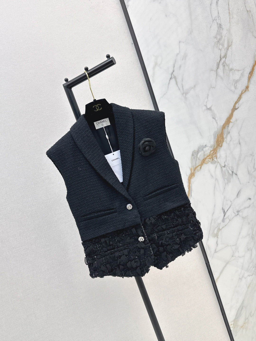 Chan 25fw woven vest