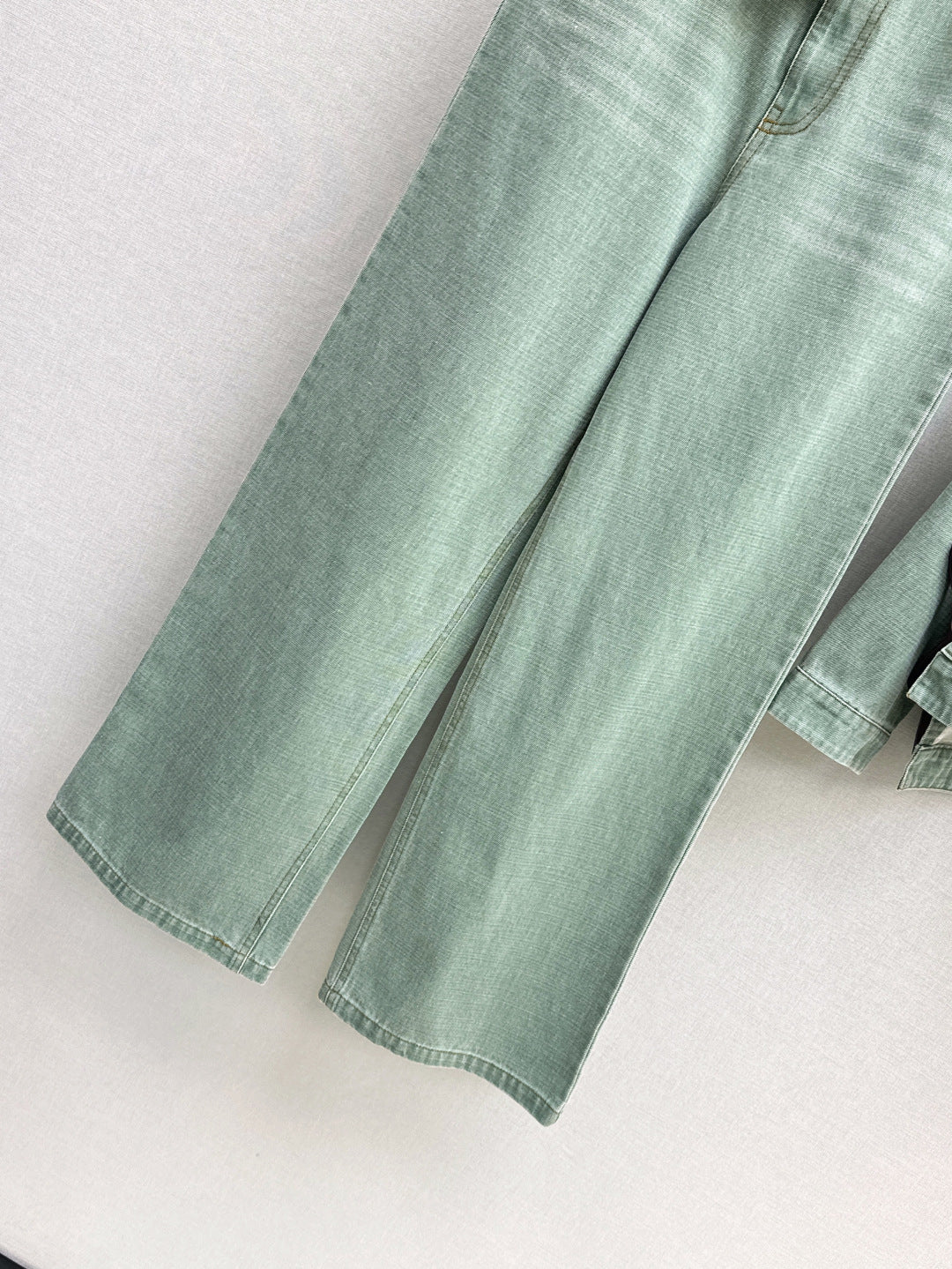 Loe 25fw straight jeans