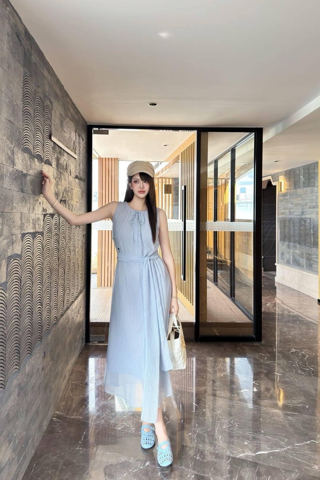 CD 25fw sleeveless dress