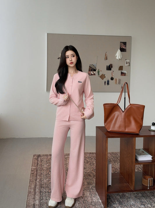 Max 25fw knitted suit
