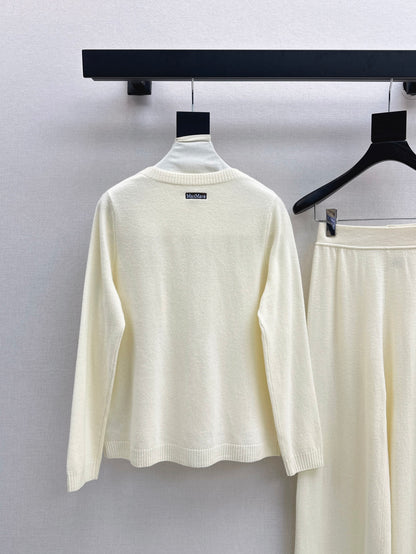 Max 25fw knitted suit