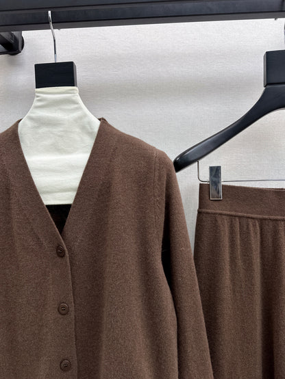Loro 25fw knitted suit