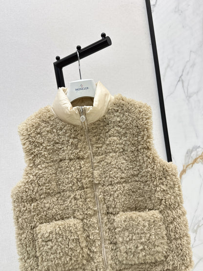 Monc 25fw down vest