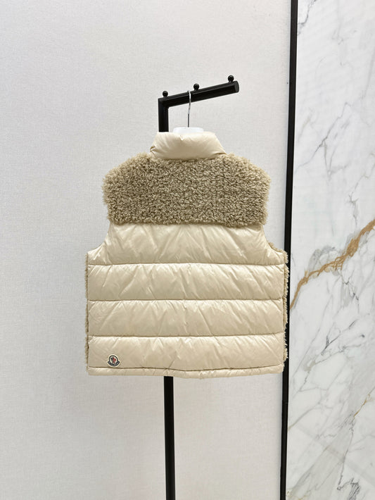 Monc 25fw down vest