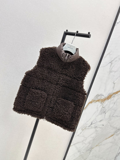 Monc 25fw down vest
