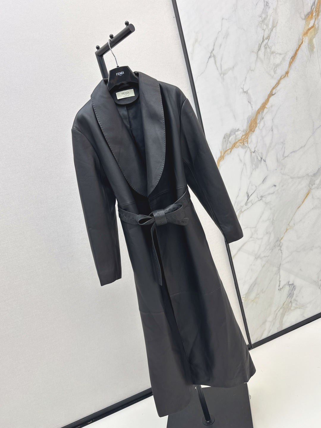 Fend 25fw leather coat