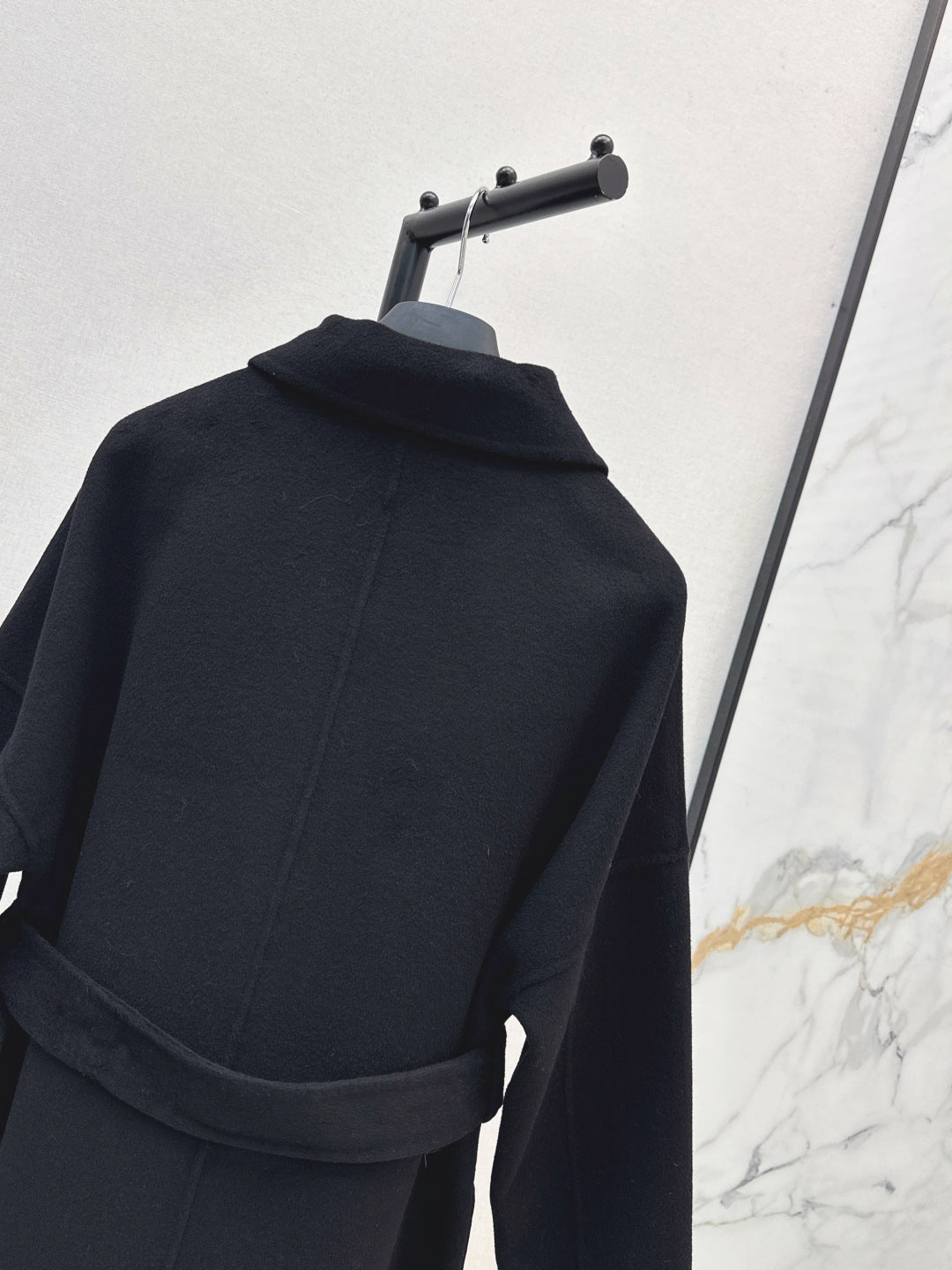 CD 25fw cashmere coat