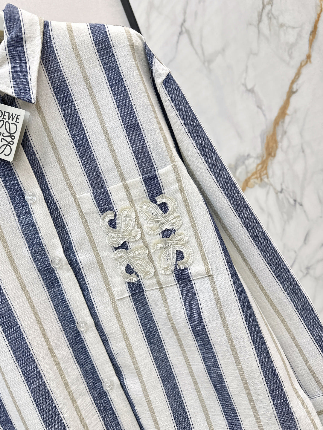 Loe 25fw linen shirt