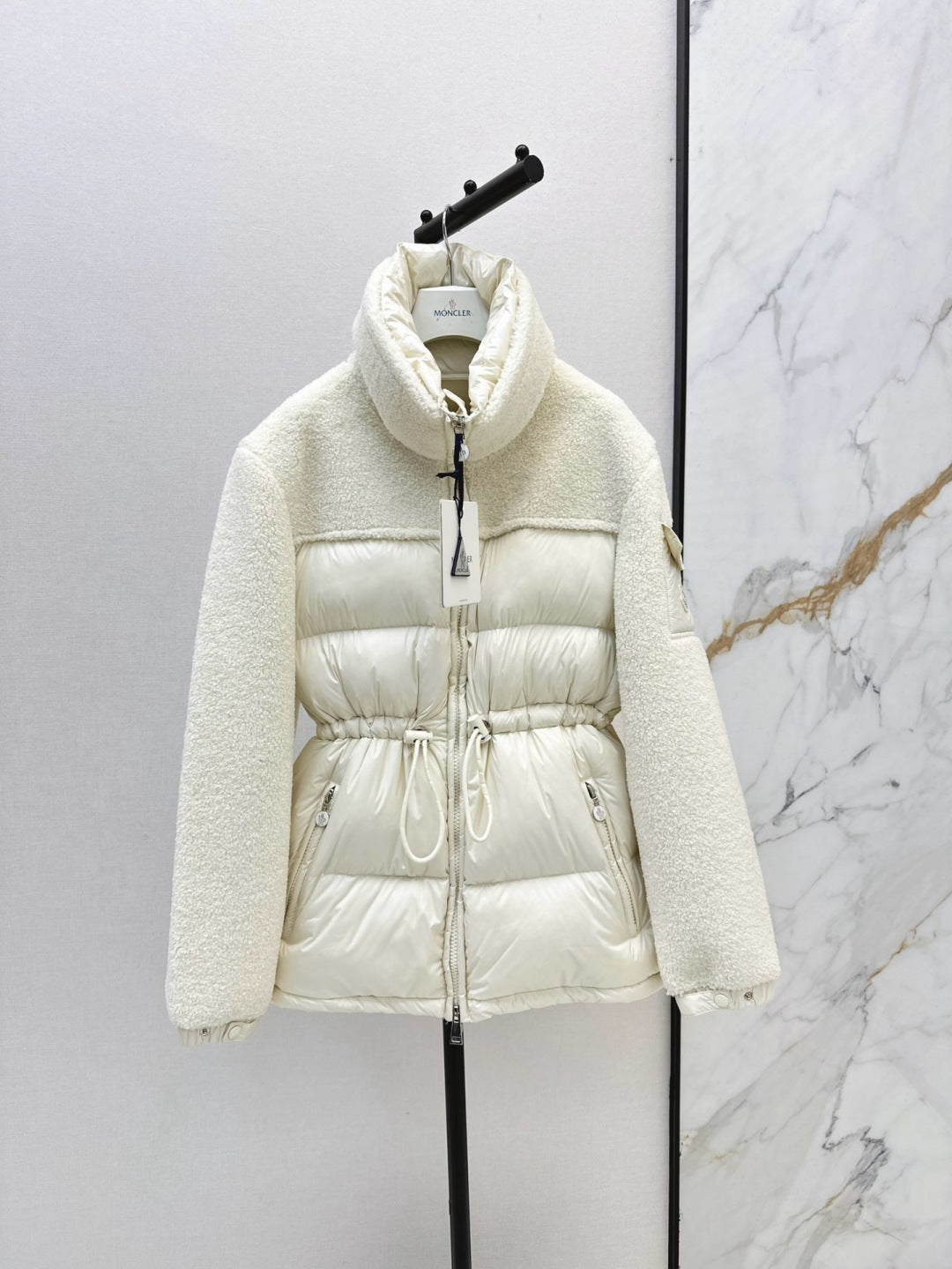 Monc 25fw down jacket