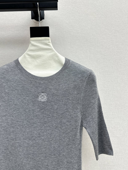 Loe 25fw knitted sweater