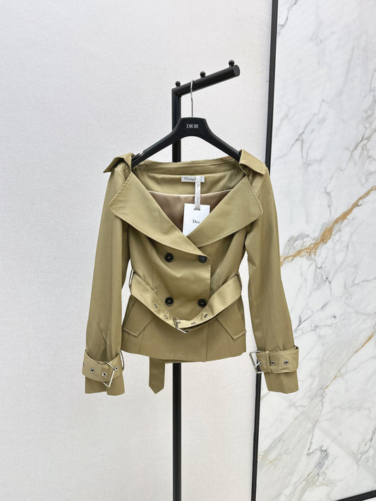 CD 25fw off-shoulder jacket