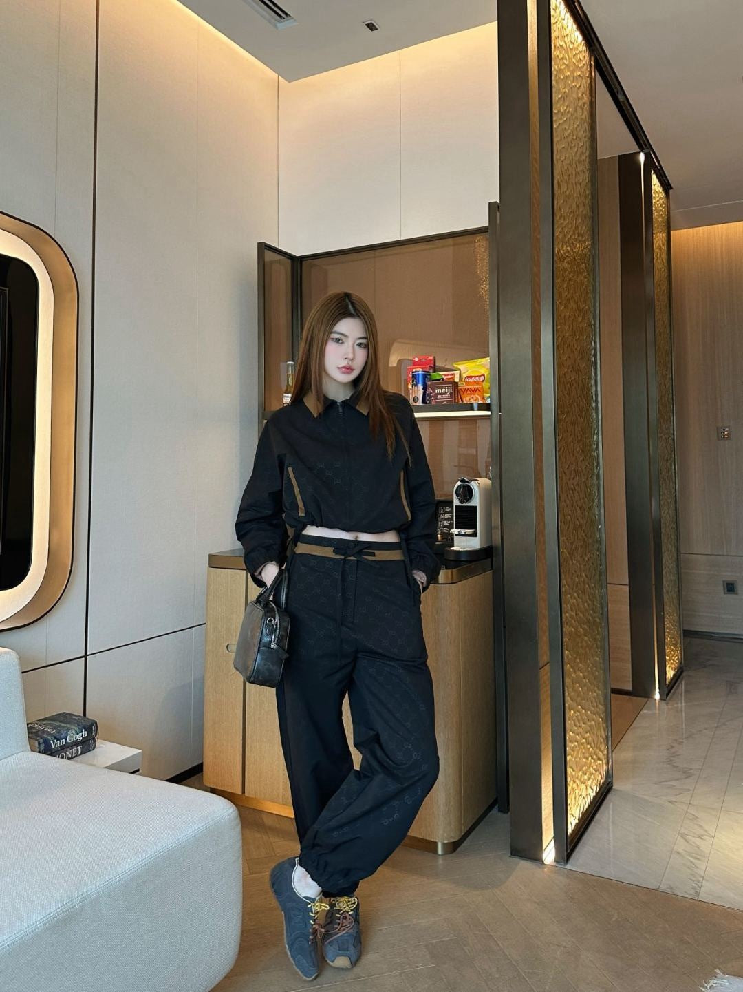 Guc 25fw tracksuit