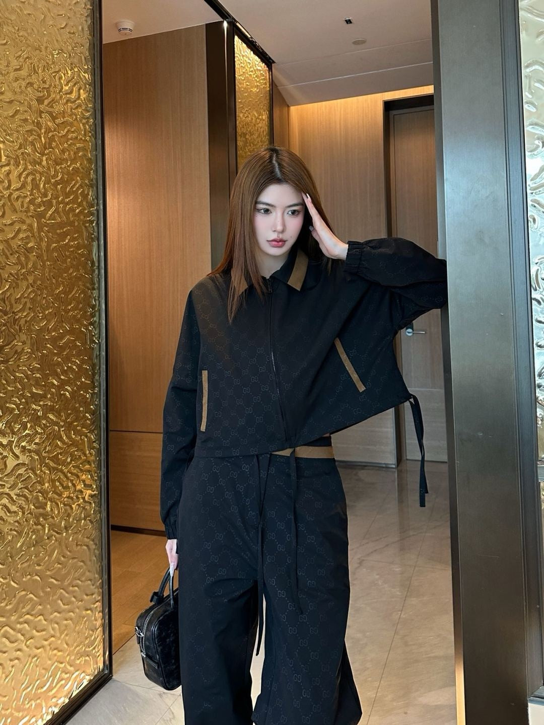 Guc 25fw tracksuit