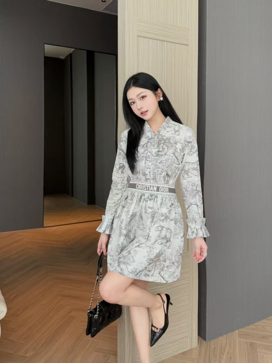 CD 25fw ruffle dress
